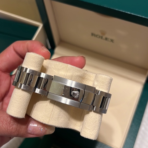 Rolex datejust 34 diamond ls watch - Picture 4 of 9